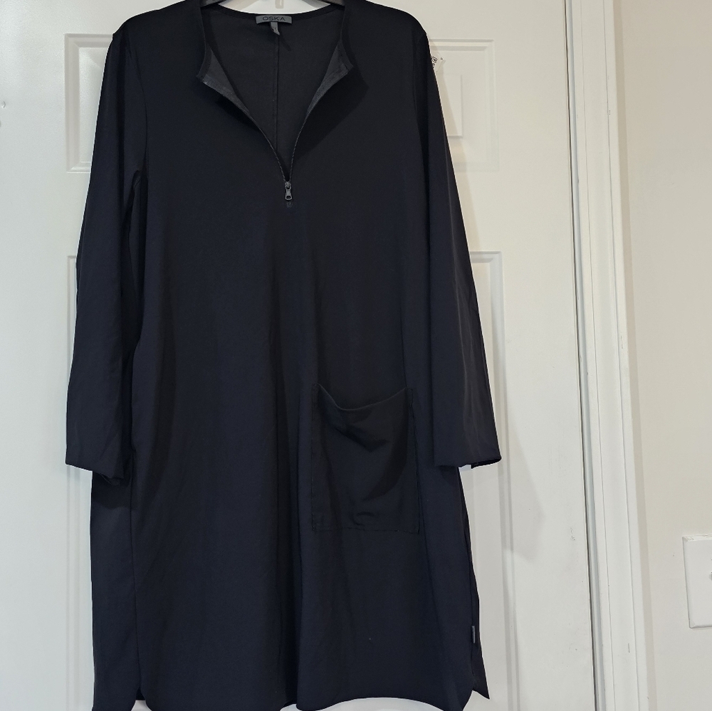 OSKA Black Long Sleeve Dress with Pocket Size 1 Lagenlook
